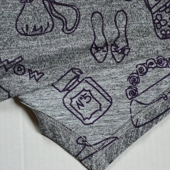 INOAH Asymmetrical Wearable Art Top - Picture 10 of 12